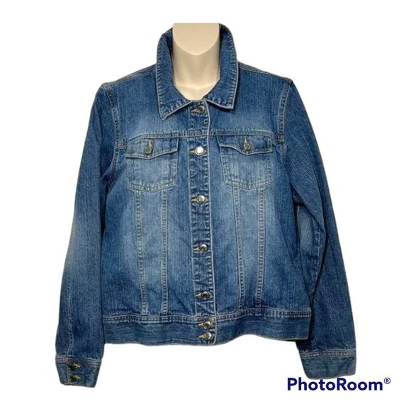 Old Navy Jackets & Blazers - OLD NAVY Classic Medium Wash Denim Trucker Jacket EUC SIZE XL